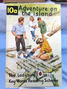 ADVENTURE ON THE ISLAND, W. MURRAY, ÉDITIONS LADYBIRD BOOK, 1966 - Picture 1 of 12