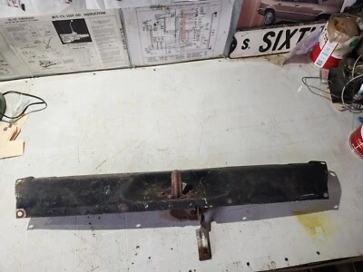 Camión Chevrolet 3100 1958-1959 OEM radiador-rejilla deflector panel #3740349 y pestillo Foto 1 de 3