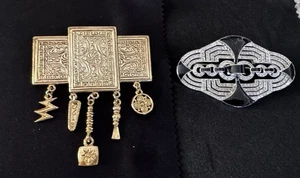 2 Vintage Broochs JJJonette Charm Brooch & Silver toned rhinestone Black Enamel - Picture 1 of 13