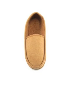 Men's SMALL 7-8 Moccasin Slipper "New with the Package" TAN - Picture 1 of 2