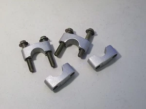 A PAIR OF HANDLE BAR CLAMP FOR TAO TAO,PEACE,SUNL,ROKETA 50CC TO 150CC SCOOTERS - Picture 1 of 5