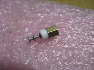 CONCORD ELEC. SALDATURA TERMINALE PTFE (4-40) # 1125-44-0519 NSN: 5940-01-406-0661 - Foto 1 di 2