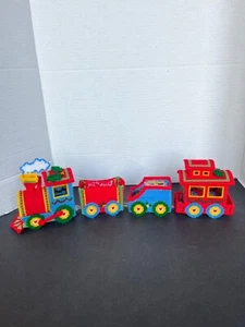 Vintage/ Canvas Needlepoint/ /5/Pieces Christmas Train - Picture 1 of 11