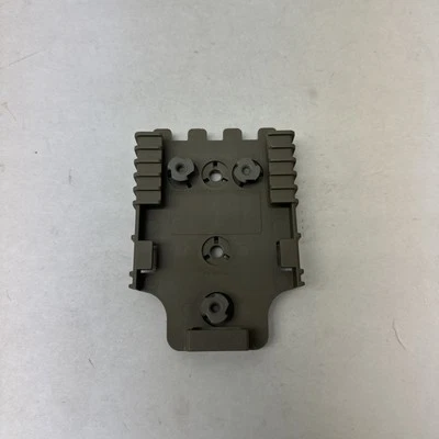 Authentic Safariland Tan 499 QLS 22 Duty Receiver Plate & Screws Female Part - Image 1 of 2