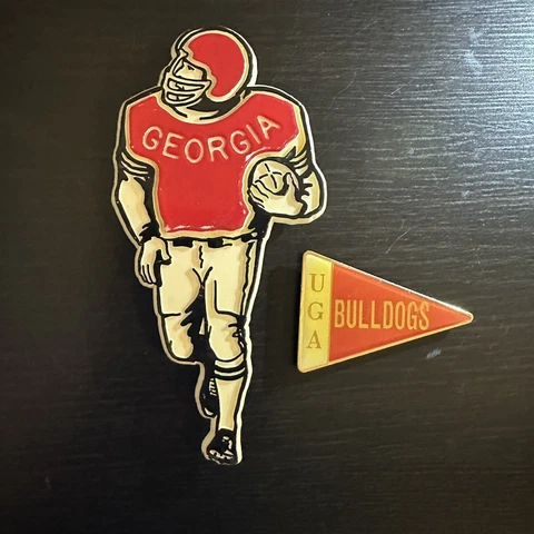 Lot Of 2 Vintage Georgia Bulldogs Magnet UGA NCAA SEC Champions Football Pennant Cover