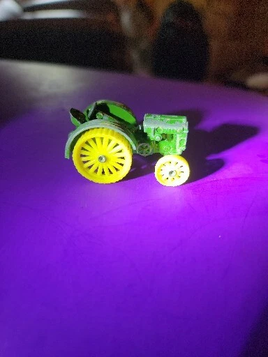 Tractor John Deere Modelo D ERTL, 1923, Escala 1:64, Diecast 📦 Foto 1 de 4