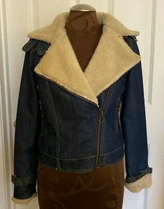 Forever 21 Giacca Moto Denim Foderata in Pelliccia Ecopelliccia Cerniera Asimmetrica Versatile S - Foto 1 di 11