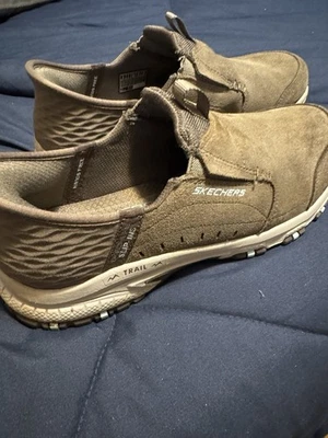 Zapatos sin cordones Skechers Hillcrest Sunapee Trail para mujer 11 gamuza topo 180016 TPE Foto 1 de 4