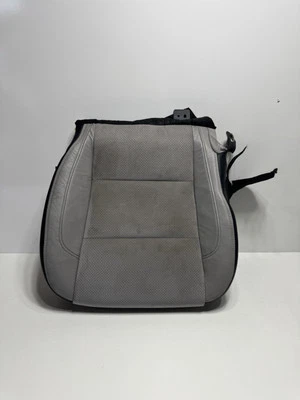 ✅12-17 TOYOTA CAMRY COJÍN ASIENTO INFERIOR DELANTERO IZQUIERDO CUERO OEM Foto 1 de 4