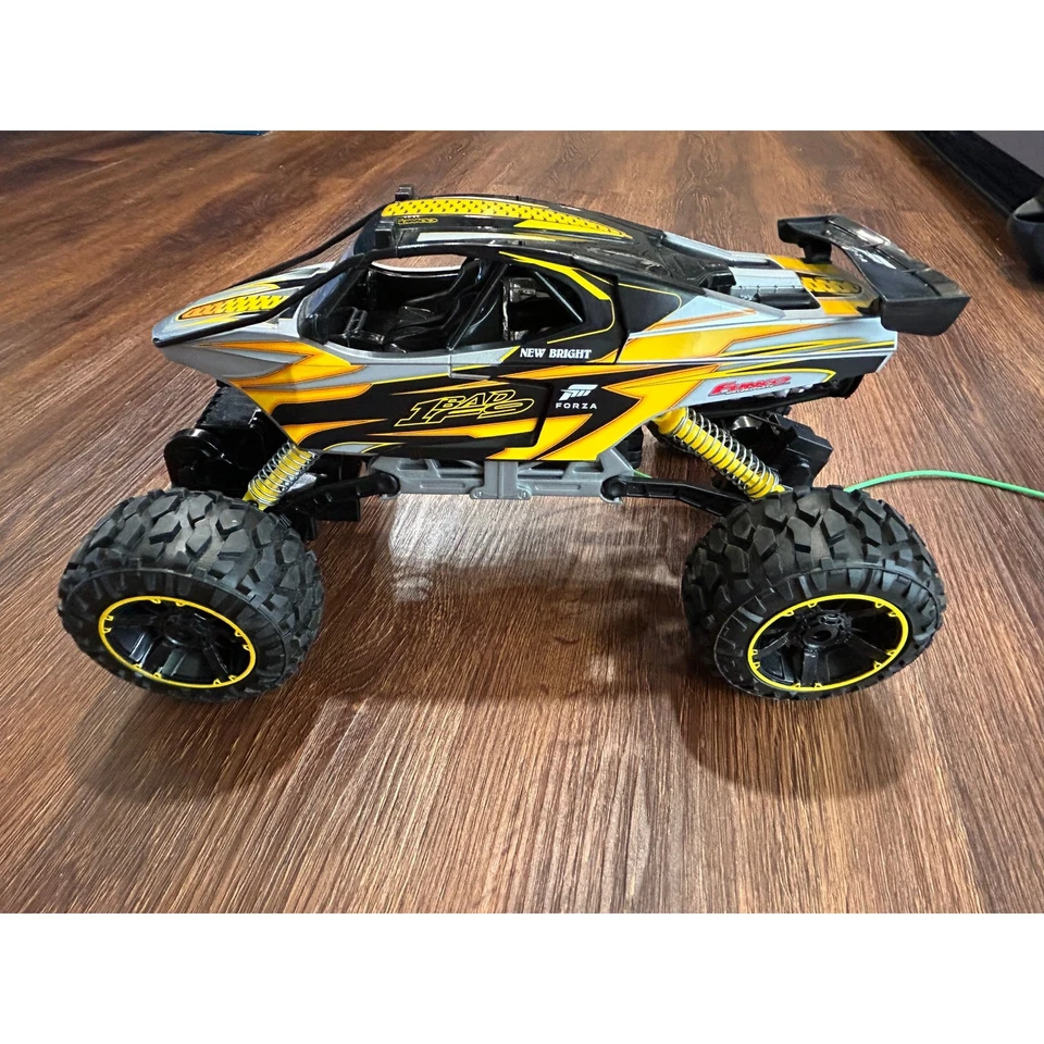 全新 Bright Forza RC 2.4GHz 越野怪物卡车 – 无遥控器 — 第 1/4 张图片