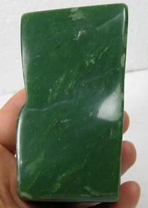 14,90 oz Russia 100% naturale grezza giada nefrite esemplare 101 mm 423 g - Foto 1 di 7