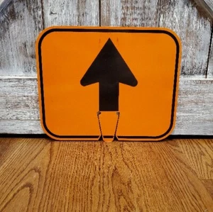 Safety Cone Topper Sign "Up Arrow" 10.5" X 12.75" - Picture 1 of 3