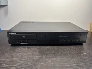 Samsung DVD VCR Combo DVD-V9800 VHS Player Turns On As Is - Picture 1 of 11