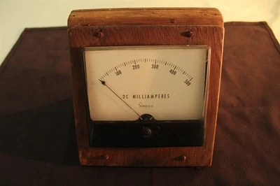  Medidor DC Milliamperes con caja hecha a mano Steampunk vintage Foto 1 de 4