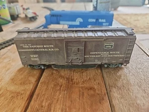 Athearn HO Scale Boxcar With Track Claening Pad Used - Picture 1 of 6