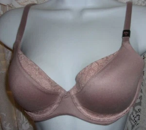 VICTORIAS SECRET PINK PUSH UP BRA SIZE: 32D NEW - Picture 1 of 2