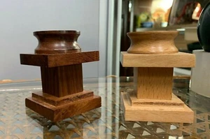 Pedestal delgado de 2,5 x 2 pulgadas esfera de madera soporte madera de sheesham/playa de vapor #gemsindia - Imagen 1 de 3