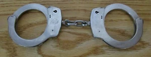 Vintage Smith & Wesson Handcuffs Marcas Registradas Made in USA Metal NO Key - Picture 1 of 5