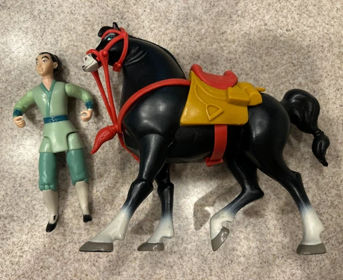 Rare Disney Mulan FEARLESS RIDER Gift Set Figures ~ Mulan with Horse Cover