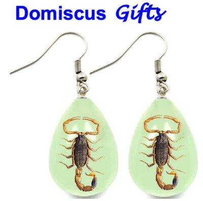 ¡NUEVO! PENDIENTES ESCORPIÓN INSECTO Real Marrón Lágrima Joyería COLGANTE Brilla en la Oscuridad Foto 1 de 2