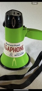 Wembley Loud & Proud grünes Megaphon mit Sirene & Flaschenöffner - Bild 1 von 6