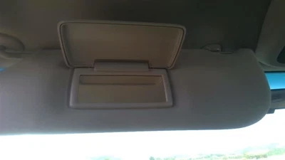 发球杆遮阳板 SV6 无照明 适合 05-09 蒙塔纳 30135338 — 第 1/4 张图片