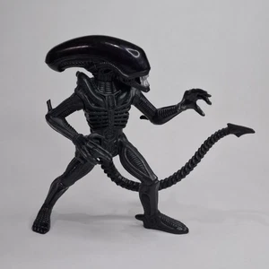 Aliens Vs Predator Warrior Alien Actionfigur Kenner 1993 Vintage (B) - Bild 1 von 7