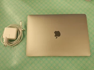 macbook air 13" 2019 intel i5 256GB SSD 16GB RAM space-gray *qwertz* - Afbeelding 1 van 3