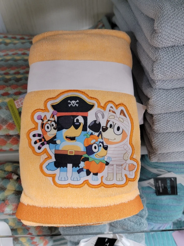 Paquete de 2 toallas de mano Bluey Halloween nuevas Foto 1 de 1