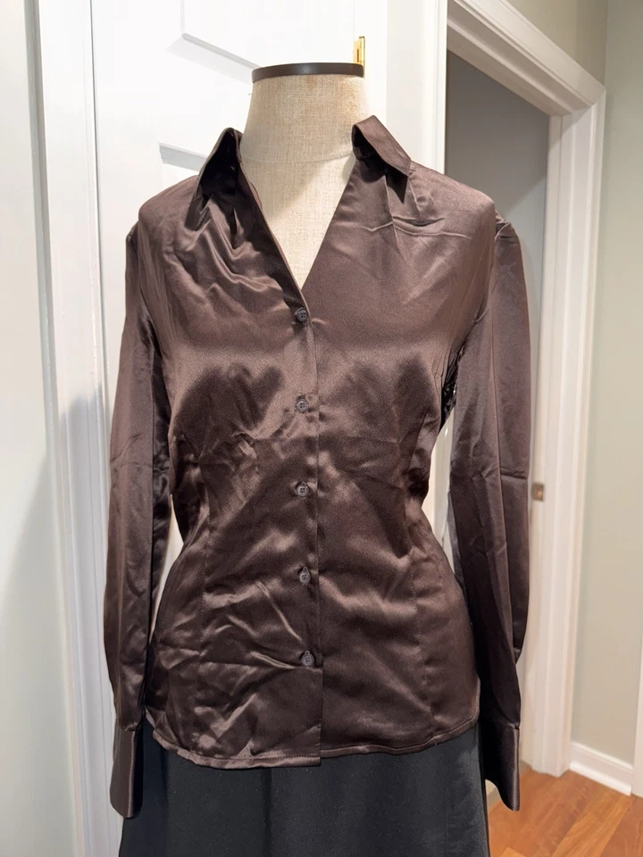 Blusa para mujer marrón satinado con botones talla 12 oficina negocios ropa de trabajo informal Foto 1 de 4