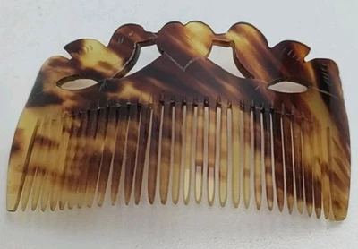 Peine de pelo de baquelita con caparazón de tortuga Love Birds 3,25" de ancho 2" de largo Foto 1 de 4