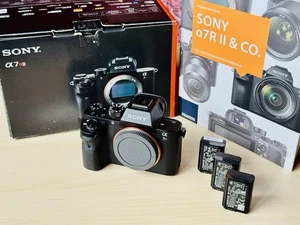 Gelegenheit: Sony a7rII, 42 MPx VF mit Zubehörpaket und Shutterproblem - Bild 1 von 7