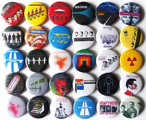 KRAFTWERK Lot 2 Pin Button Badges Radio-Activity Die Roboter Computer World - Imagen 1 de 1