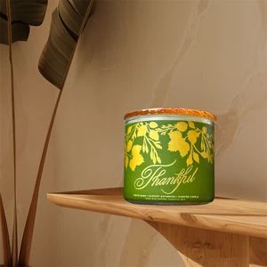 Vela perfumada de 3 mechas White Barn Harvest Gathering - Imagen 1 de 10