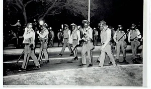 1972 Vintage Photo Riot-equipped Maryland State Troopers at Vietnam War Protest - Picture 1 of 2