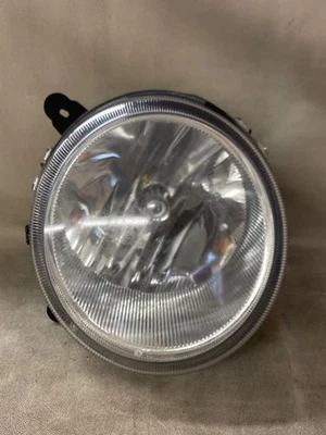 2014 Jeep Patriot Head Lamp Headlight Halogen Passenger Side OEM - Image 1 of 4