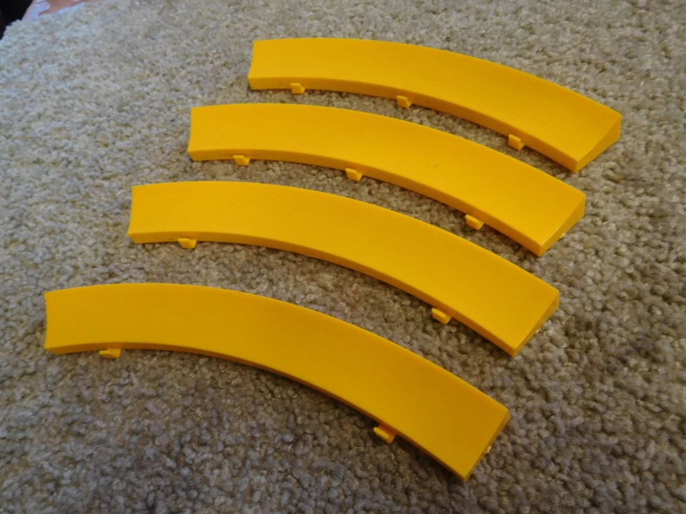 Aurora T-Jet  Speed corners, 4 ea. - Image 1 of 1