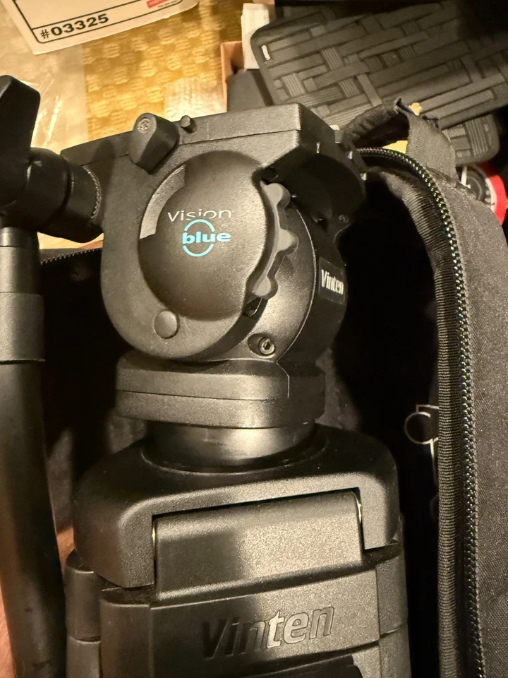 Vinten Vision Blue Head Plus Legs - TRIPOD - Image 1 of 4