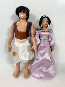 *RARE* Aladdin Figures/Dolls x2 - Deagostini Disney Princess Porcelain - Picture 1 of 2