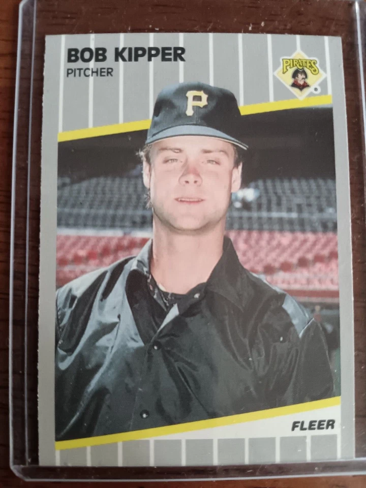 BOB KIPPER PIRATES 1989 FLEER BASEBALL CARD #211 - Image 1 of 1