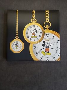 Vtg Disney C.R Gibson  Mickey Mouse Pocketwatch Unimount Photo Album. Brand New!