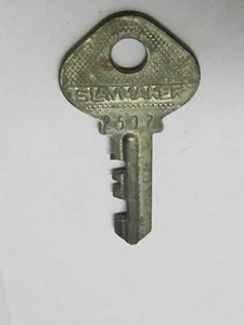VINTAGE SLAYMAKER PADLOCK KEY # 2607 - Picture 1 of 3
