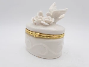 Porzellan weiße Tauben Schmuckschatulle - Gold Metallrand - Bild 1 von 8