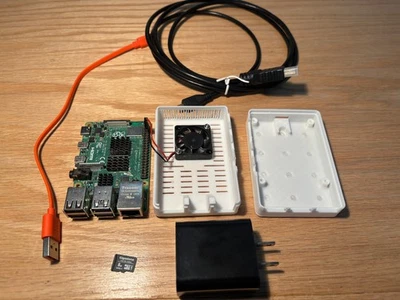 Raspberry Pi 4 Model B with 8GB SDCard and accessories - Image 1 of 2