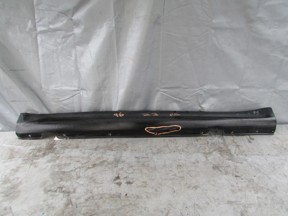 1996-1998 BMW Z3 E36 RIGHT PASSENGER SIDE ROCKER MOLDING SKIRT PANEL BLACK OEM - Image 1 of 4