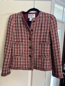 CHANEL Red Pink Green FANTASY TWEED JACKET Crystal CC Boucle Size 38 - Picture 1 of 12