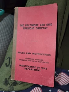 Baltimore & Ohio RR Maintenance of Way Department Instructions Book 1957 - Picture 1 of 1