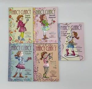 Fancy Nancy / Nancy Clancy: Books 1 - 5, Paperbacks, Ages 6-10, Chapter Books - Bild 1 von 3