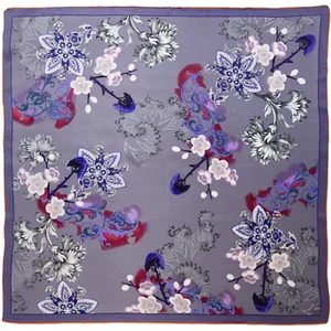 Bufanda occidental de seda con estampado de fantasmas gris Charmeuse de trapo salvaje de Wyoming Traders - 34,5" - Imagen 1 de 1