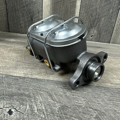 18M91 AC Delco Brake Master Cylinder New for Chevy Chevrolet Corvette 1977-1982 - Image 1 of 4